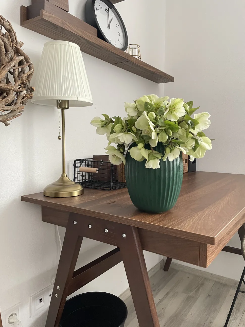 Secretaria Castanha Escura Com 2 Gavetas 120 X 70 Cm Sheslay