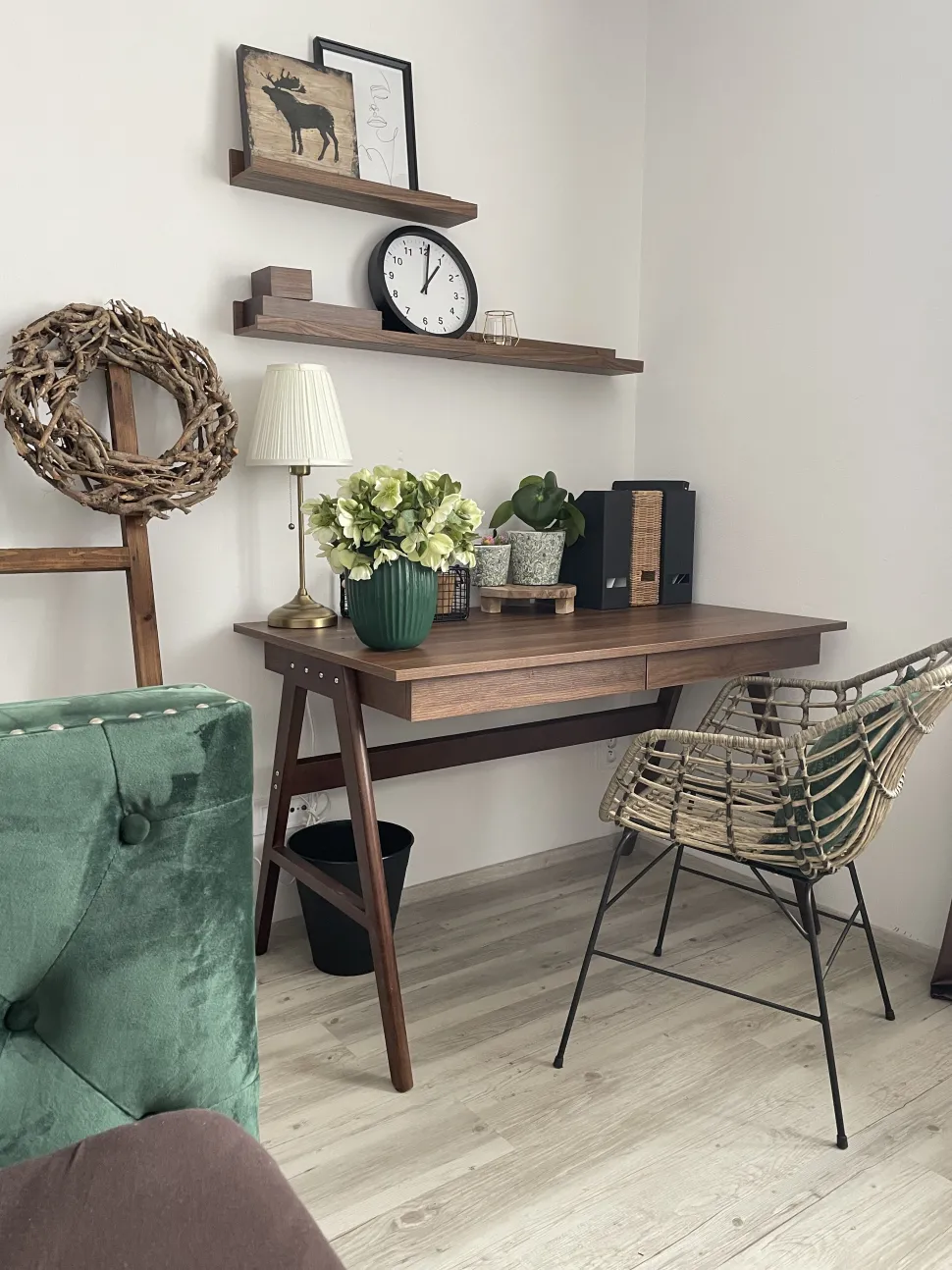 Secretaria Castanha Escura Com 2 Gavetas 120 X 70 Cm Sheslay