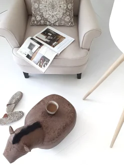 Tamborete Em Pele Sintetica Castanho Escuro Horse