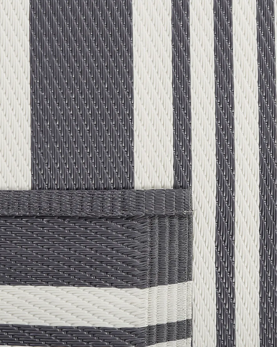 Tapete De Exterior Cinzento Claro E Preto 120 X 180 Cm Delhi