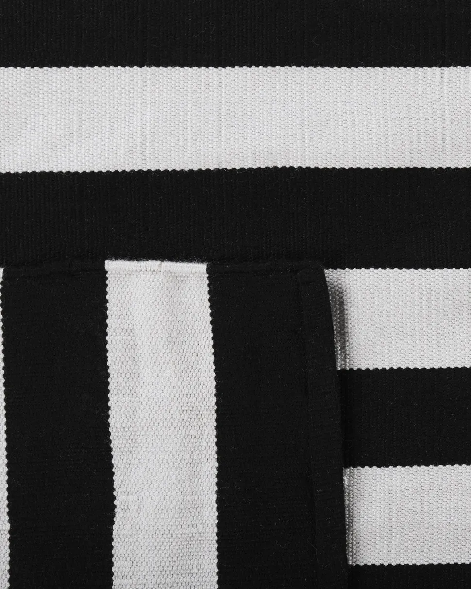 Tapete De Exterior Preto E Branco 140 X 200 Cm Tavas