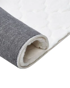 Tapete De Pele Sintetica De Coelho Branca 160 X 230 Cm Gharo