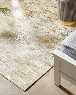 Tapete Em Pele Genuina Dourada E Creme 160 X 230 Cm Tokul