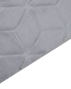 Tapete Em Pele Sintetica De Coelho Cinzenta 160 X 230 Cm Thatta