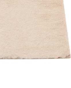Tapete Em Pele Sintetica De Coelho Creme 160 X 230 Cm Mirpur