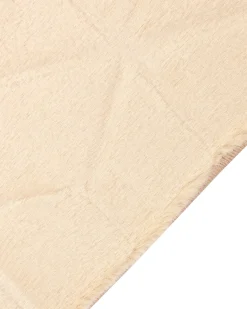 Tapete Em Pele Sintetica De Coelho Creme 160 X 230 Cm Thatta