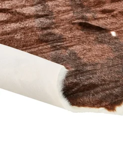 Tapete Em Pele Sintetica De Vaca Castanha E Branca 150 X 200 Cm Bogong