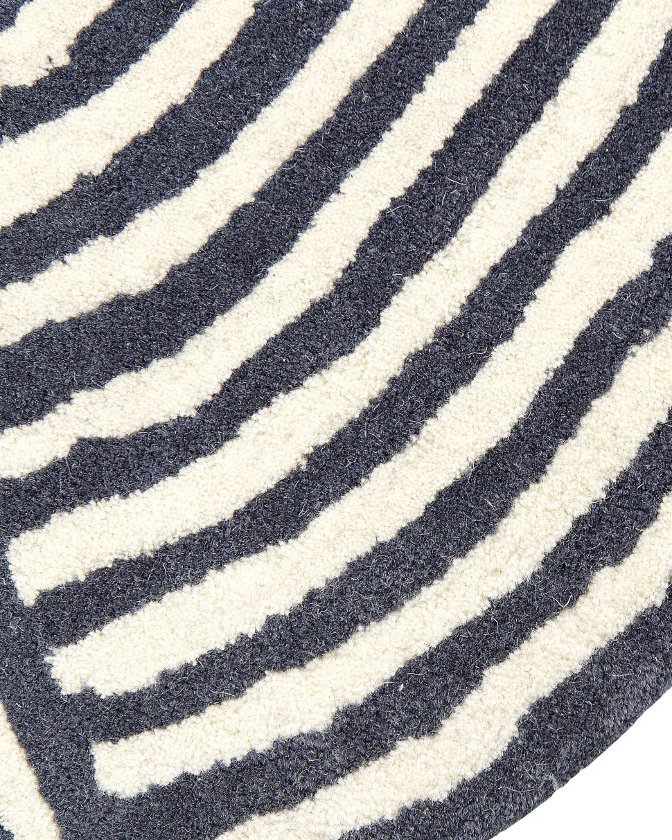 Tapete Oval De La Branco E Cinzento Grafite 140 X 200 Cm Kweta