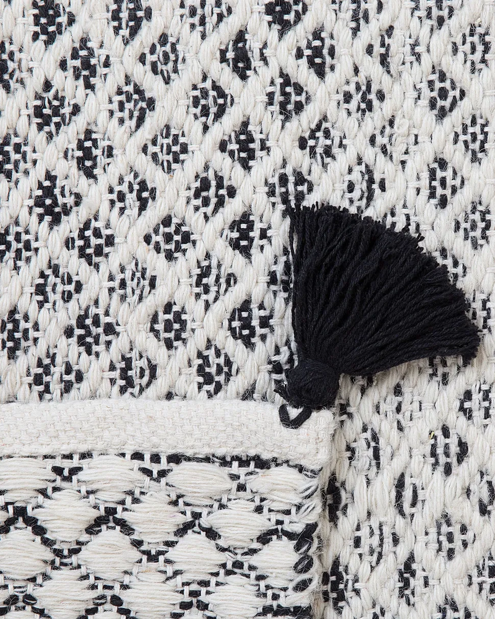 Tapete Preto E Branco 80 X 150 Cm Gemlik