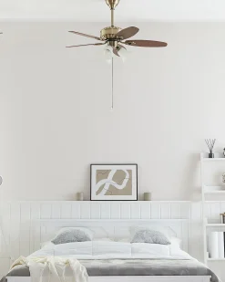 Ventoinha De Teto Castanha E Dourada Com Luz Nadela